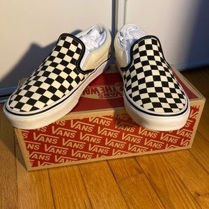 Vans checkered slip on